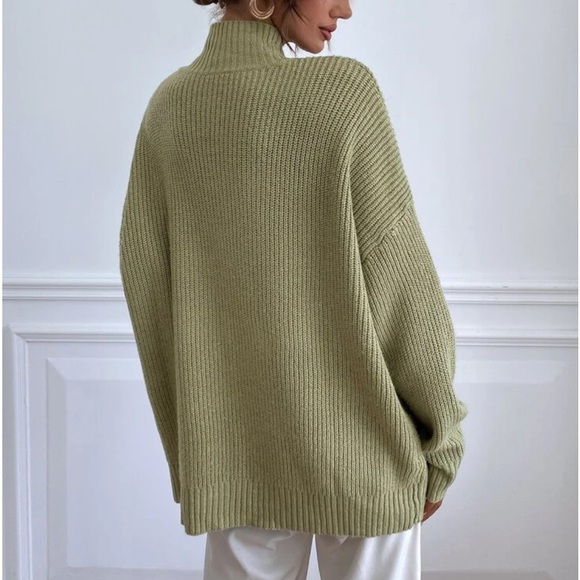 Cozy Oversized Mock Neck Long Sleeve Ribbed Knit Sweater Top - Picture 5 of 6